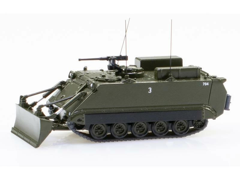 ACE M113 Geniepanzer 63 mit Räumschild 1:87 3 ACE M113 Geniepanzer 63 mit Räumschild 1:87