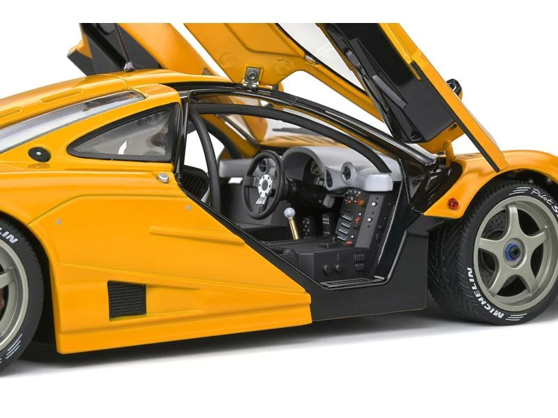 Solido Sportwagen McLaren F1 GT-R, Orange Papaya 1:18 12 Solido Sportwagen McLaren F1 GT-R, Orange Papaya 1:18 – Bild 10